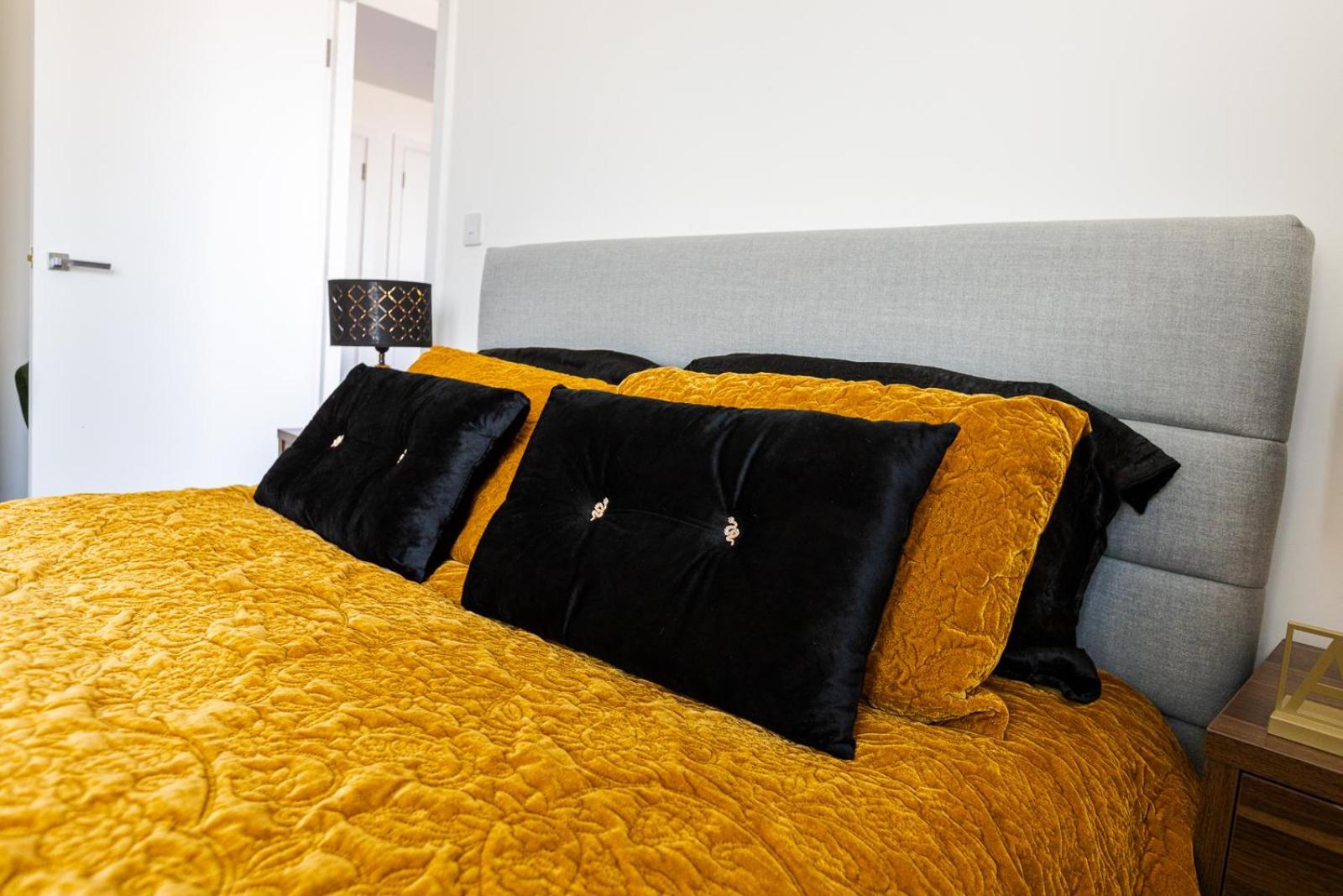 Luxury Apt Near Canary Wharf With Stunning Views 런던 외부 사진
